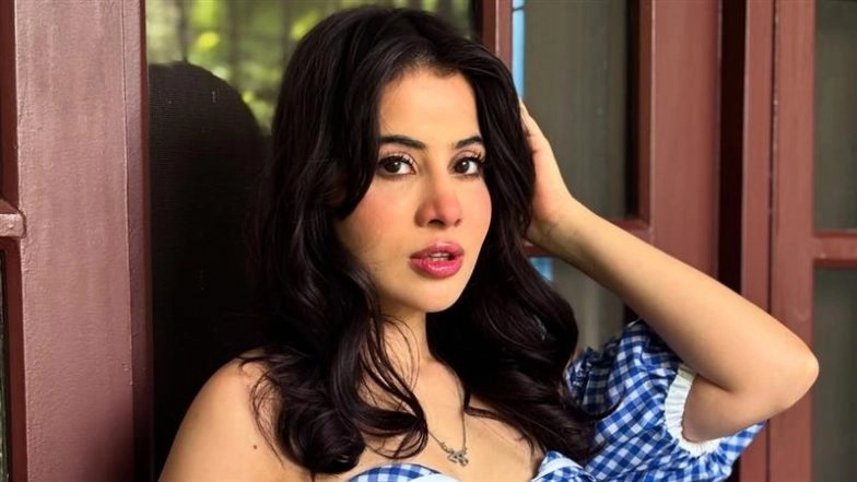 Internet Sensation Uorfi Javed Flaunts Swelling-Free Look After Painful Lip Filler Removal Surgery; Netizens Call Her a ‘Disney Princess’