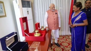 ‘Daughter of Bihar’: PM Narendra Modi Hails Trinidad and Tobago Counterpart Kamla Persad-Bissessar’s Ancestral Ties, Gifts Her Ram Mandir Replica and Holy Water From Mahakumbh (See Pic)