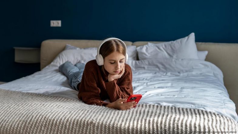 How to Quit Your Smartphone Addiction, Guided by Science