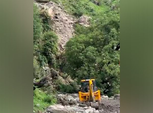 India News | Landslides Block Yamunotri Highway, Gangotri Route Remains Open