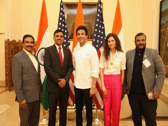 World News | Michelin-star Chef Vikas Khanna to Bring Assam Tea Festival to His New York Restaurant 'Bungalow'