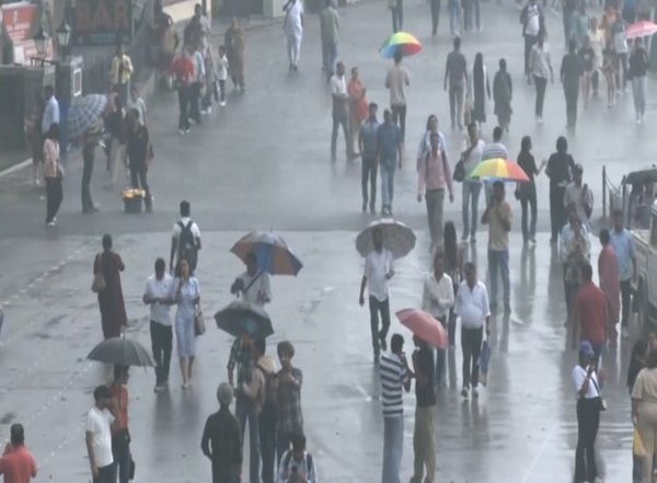 India News | Himachal Pradesh: 10 Dead, 34 Missing as Cloudburst and Flash Floods Hit Mandi
