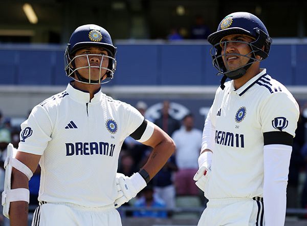 Sports News | Jaiswal-Gill Half-century Stand Takes India to 182/3, Stokes Strikes in Balanced Session (Day 1, Tea)