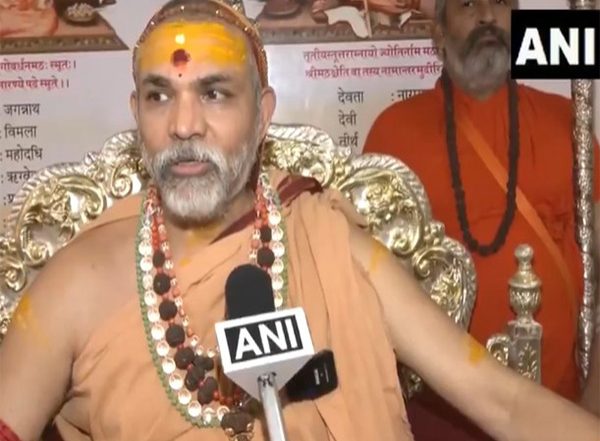 India News | Secular Word Does Not Align with Nature of Indian Constitution: Swami Avimukteshwaranand Saraswati