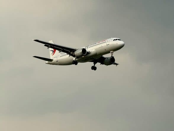 World News | Iran Reopens Airspace to Domestic, International Flights