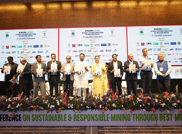 Business News | G Kishan Reddy Releases Aluminium Vision Document to Drive Green Manufacturing, Resource Security