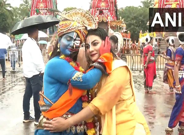 India News | Puri Celebrates Bahuda Yatra as Deities Return to Jagannath Temple Amid Festive Fervour