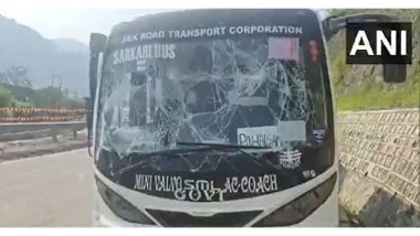 India News | Ramban: Last Vehicle of Pahalgam Convoy Hits Four Stranded Vehicles; 36 Passengers Sustain Minor Injuries