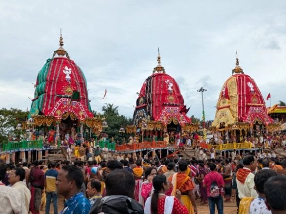 LatestLY - Politics - News Image