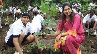 Sports News | Union Minister Raksha Nikhil Khadse Spearheads 'Ek Ped Maa Ke Naam 2.0' in Maharashtra's Jalgaon