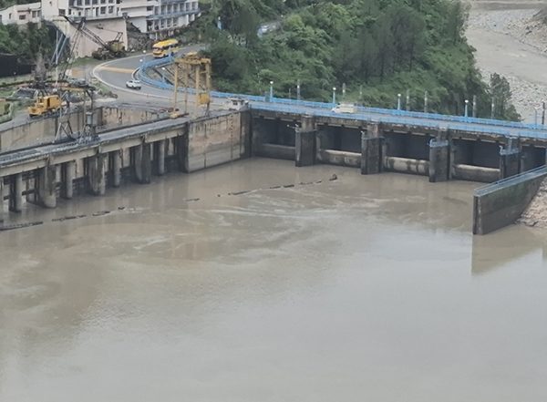 India News | Dam Water Levels Stable Across Himachal Amid Continued Rains; Power Generation Ongoing, Says SEOC