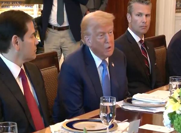 World News | US Close to Making Deal with India, Says Trump Amid New Tariffs Announced Against 14 Nations
