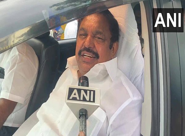 India News | AIADMK's Edappadi Palaniswami Meets Morning Walkers in Coimbatore, Continues 2026 Poll Campaign