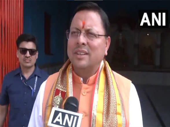 India News | Uttarakhand CM Dhami Offers Prayers at Marghat Hanuman Temple, Seeks Blessings for Nation's Progress