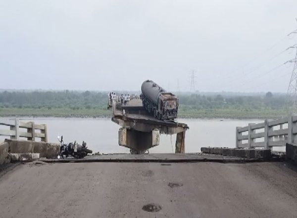 India News | Bridge Collapses in Gujarat's Vadodara