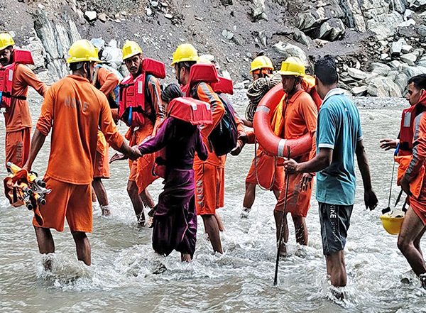 India News | Monsoon Fury Claims 85 Lives in Himachal: 54 Die in Rain-related Disasters, 31 in Road Accidents