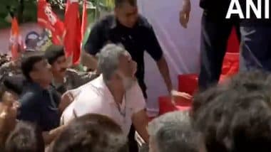 India News | Bihar: Kanhaiya Kumar, Pappu Yadav Snubbed by Security from Boarding Rahul Gandhi's Van During Mahagathbandhan Protest