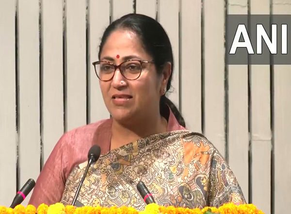 India News | PWD Cancels Tender for Delhi CM Rekha Gupta's Official Residence Renovation