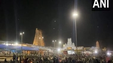 India News | Tamil Nadu: Devotees Gather Near Arulmigu Subramaniya Swamy Temple to Worship Lord Murugan