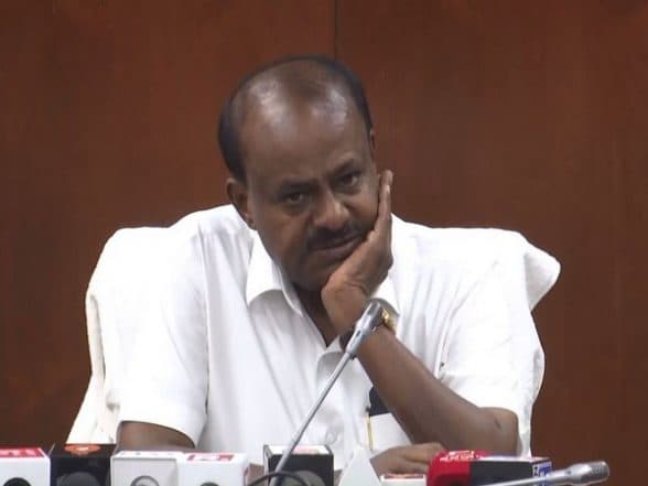 Business News | HD Kumaraswamy Launches Incentive Scheme for Electric Trucks Under PM E-DRIVE