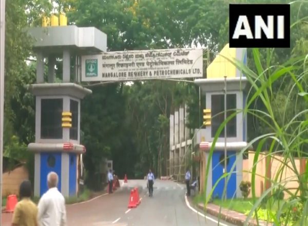 India News | Two Senior Operators Died After Inhaling Toxic Gas at MRPL in Mangaluru