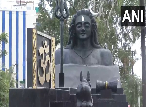 India News | Uttar Pradesh: Moradabad Municipal Corporation Makes Special Preparations for Kanwar Yatra