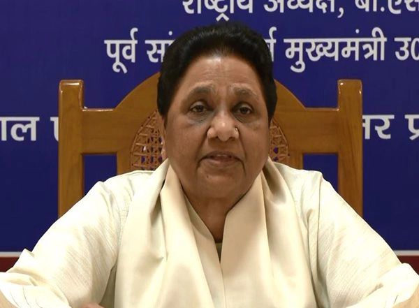 India News | UP: Mayawati Chairs BSP Review Meeting; Focuses on Strengthening Party Base in South, West India