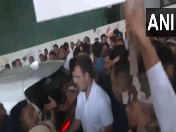 LatestLY - Politics - News Image