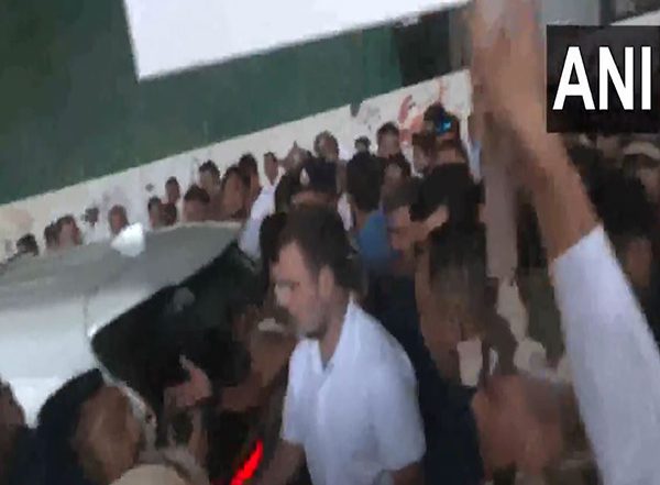 India News | Lucknow: Rahul Gandhi Appears Before MP/MLA Court over Controversial Remarks Against Indian Army