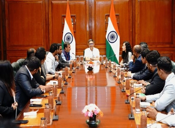 World News |  24-member Delegation of Young Lankan Leaders from 14 Parties Meets Foreign Secy Vikram Misri to 'deepen' India-Sri Lanka Ties