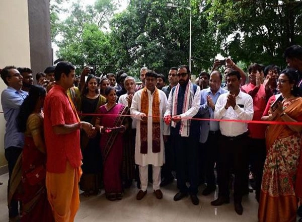 India News | MoS for AYUSH Prataprao Jadhav Inaugurates 400-seated UG Boys' Hostel at National Institute of Homoeopathy