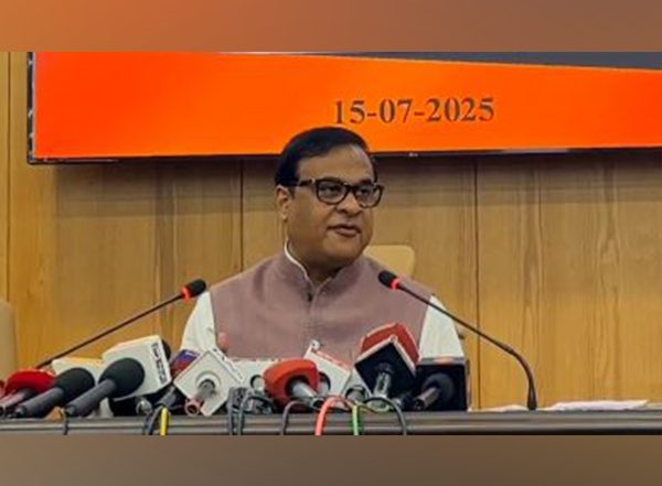 India News | Himanta Sarma Hits Back at Rahul Gandhi, Says Congress Leader Criticising Him Means He Must Be Doing Something Right for People of Assam