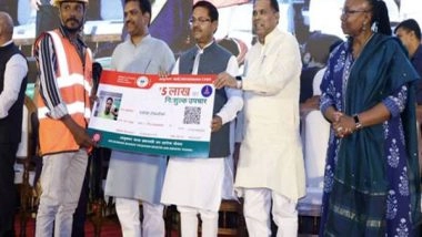 India News | On 'NAMASTE Day', MoS BL Verma Distributes PPE Kits, Ayushman Cards to Sewer and Septic Tank Workers (SSWs) and Waste Pickers