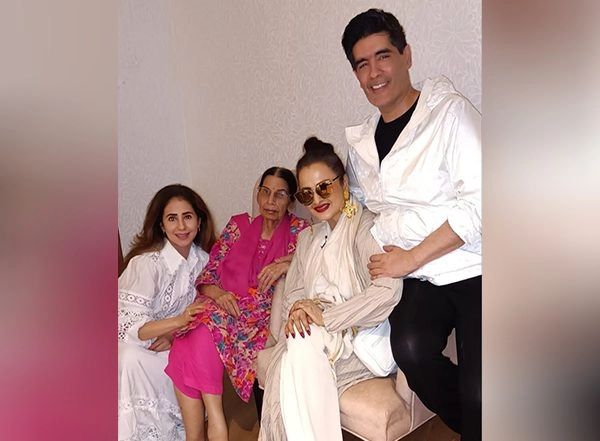 Entertainment News | Rekha, Urmila Matondkar, Karan Johar Gather Together to Celebrate Birthday of Manish Malhotra's Mom
