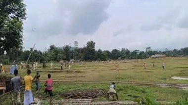 India News | Assam: Police Personnel Attacked by Miscreants in Goalpara's Paikan Area After Eviction Drive