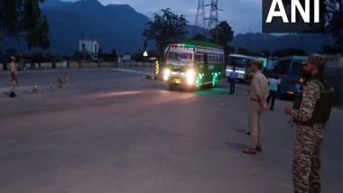 India News | Jammu and Kashmir: 16th Batch of Amarnath Yatra Pilgrims Departs from Jammu