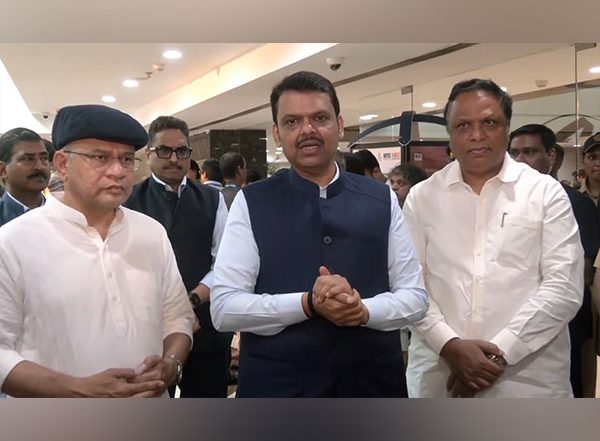 Entertainment News | Maharashtra CM Fadnavis, Union Minister Ashwini Vaishnaw Inaugurate IICT's New Campus in Mumbai