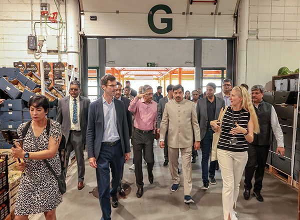 World News | MP CM Explores Mercabarna in Spain to Model Mega Food Parks, Agri Export Zones in Madhya Pradesh