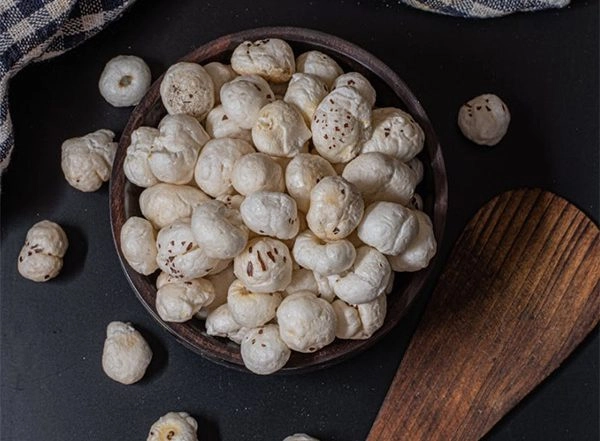 Business News | Makhana Emerges as Top Superfood as 65% Consumers Choose Healthier, Preservative-free Options, Says Report