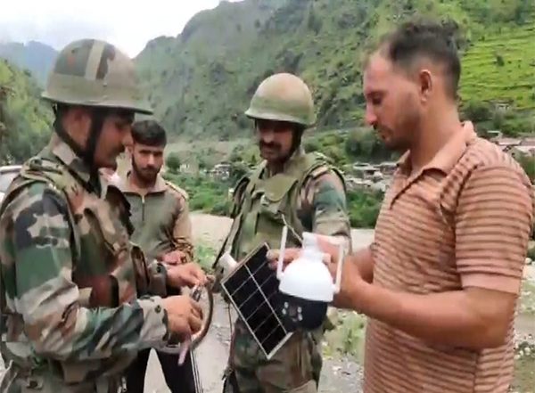 India News | Ahead of Baba Budha Amarnath Yatra, Indian Army Installs CCTV Cameras Along Route