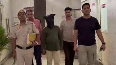 India News | Police Arrest Fraudsters Who Duped Rs 15 Lakh from Doctor in Delhi