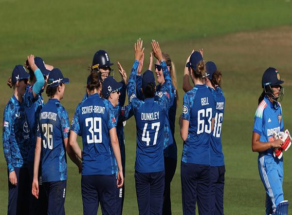 Sports News | India Women Vs England Women 2nd ODI: Toss Delayed Due to Rain