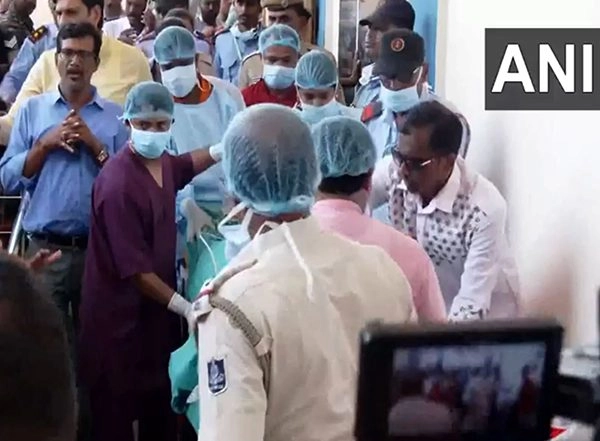 India News | Odisha: 15-yr-old Girl Set on Fire by Miscreants to Be Airlifted to AIIMS Delhi Today