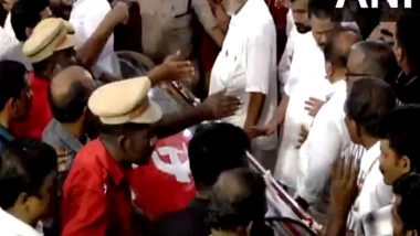 India News | Mortal Remains of VS Achuthanandan Brought to His Hometown Alappuzha for Public Homage