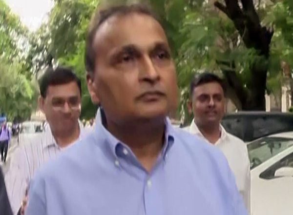 Business News | ED Raids 35 Places, 50 Firms Allegedly Linked to Anil Ambani's Reliance Group in Rs 3,000 Crore Money Laundering Probe