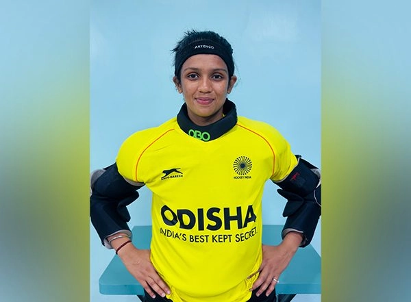 Sports News | Young Goalie Samiksha Aspires to Soar Under Veteran Savita in Indian Senior Hockey Team