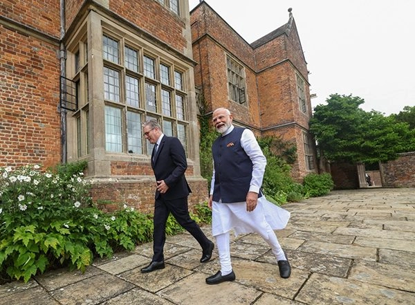 World News | India, UK Mark One Year of Tech Security Initiative, Unveil New Plans for AI, 6G, Critical Minerals