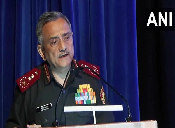 India News | Modern Warfare Enters 'third Revolution' Era, Role of Hybrid and Scholar Warriors Needed: CDS Anil Chauhan