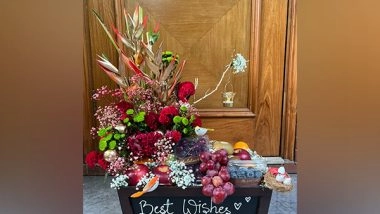 India News | Not Flowers, But 'Phalahaar': How a Delhi Duo Reinvented Gifting with Edible Bouquets