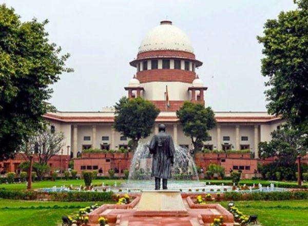 India News | Supreme Court Halts Apple Tree Felling in Himachal Pradesh Amidst Farmer Protests